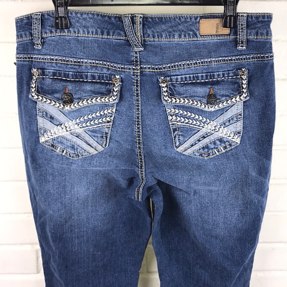 Supplies Canal Blue Jeans - Picture 6 of 7